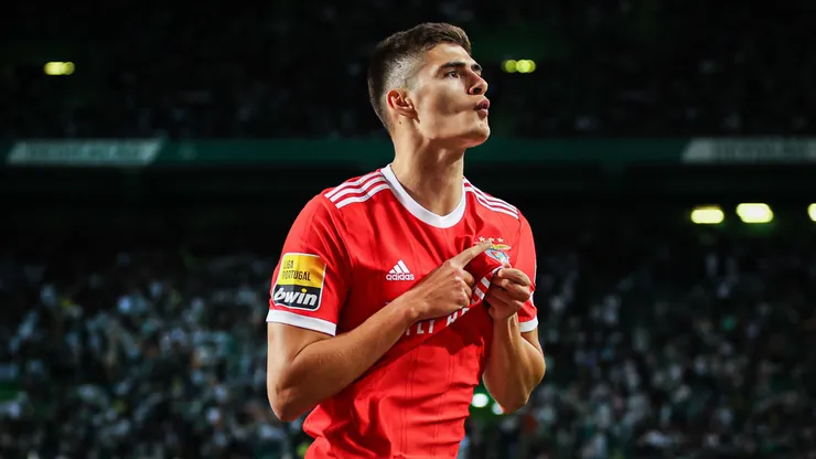 António Silva, zagueiro do Benfica, entra na mira do Manchester United