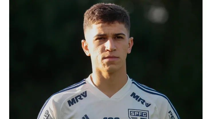 Vitor Bueno, atacante do São Paulo (Foto: Marcello Zambrana/AGIF)