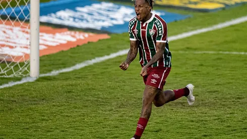 Abel Hernández marcou apenas 6 gols pelo Fluminense