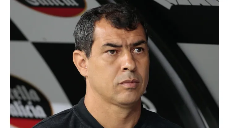 Fábio Carille, treinador do Santos (Foto: Marcello Zambrana/AGIF)