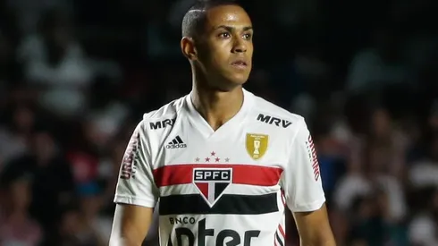 Bruno Alves irá rescindir o contrato com o São Paulo (Foto: Marcello Zambrana/AGIF)