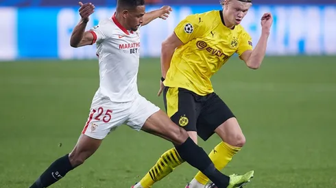 Sevilla FC v Borussia Dortmund – UEFA Champions League Round Of 16 Leg One