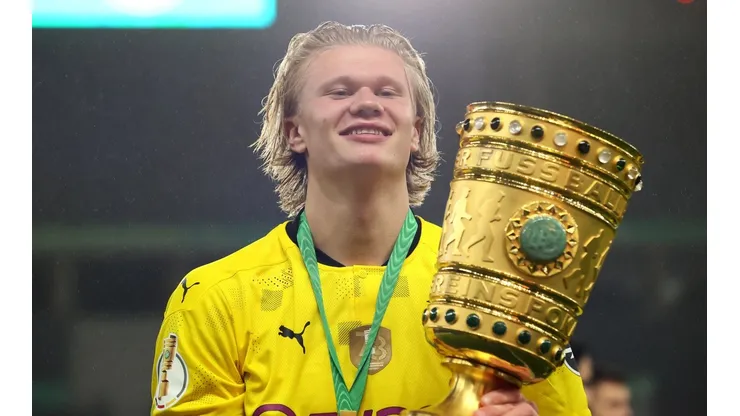 RB Leipzig v Borussia Dortmund - DFB Cup Final 2021