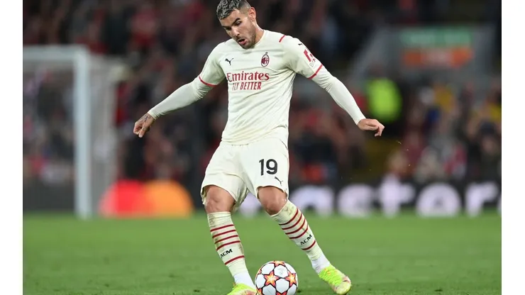 Liverpool FC v AC Milan: Group B - UEFA Champions League