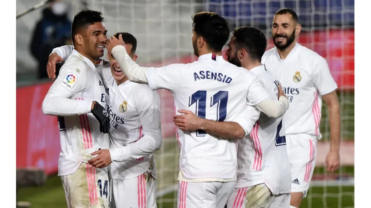 Real Madrid v Granada CF - La Liga Santander