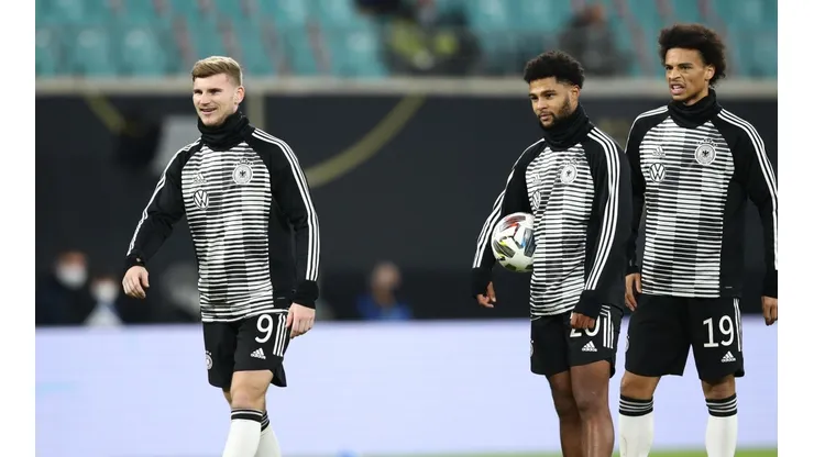 Chelsea e Bayern estudam troca de grande jogadores