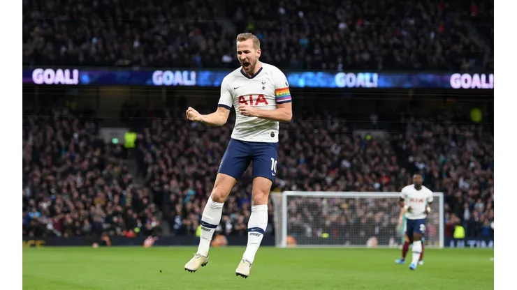 Tottenham Hotspur v Burnley FC - Premier League