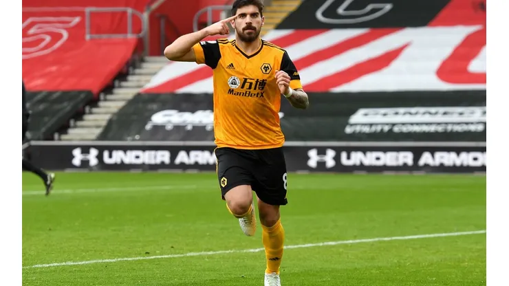 Southampton v Wolverhampton Wanderers - Premier League