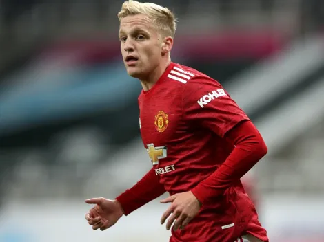 Com Van de Beek, Manchester United e Barcelona estudam troca de jogadores; confira