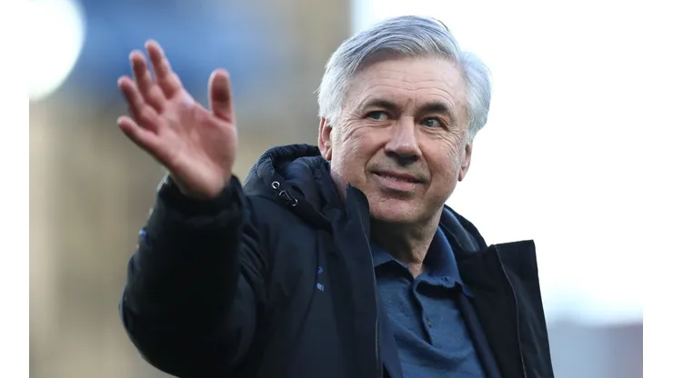 Everton v Wolverhampton Wanderers - Premier League