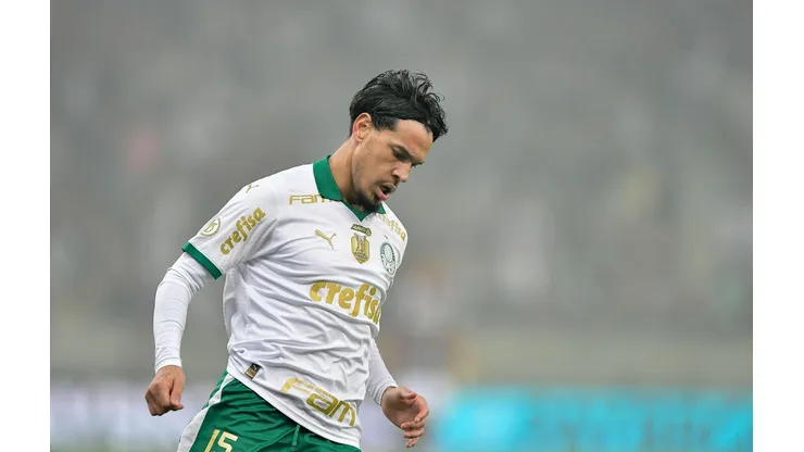 Gustavo Gomez durante o confronto entre Fluminense e Palmeiras, pelo Brasileirão. (Associated Press / Alamy Stock Photo)