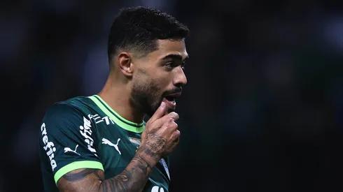 Bruno Tabata volta a ser jogador do Palmeiras