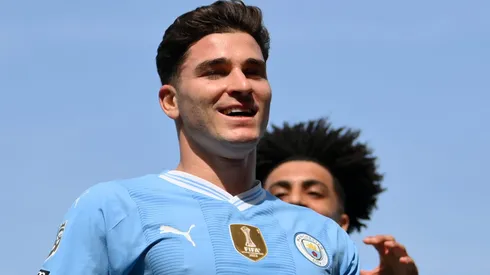 R$ 435 milhões: Julián Álvarez pode trocar o Manchester City por arquirrival da Premier League. (Photo by Justin Setterfield/Getty Images)