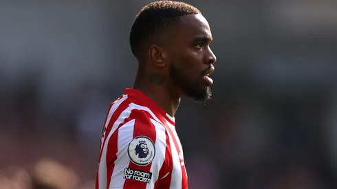 Ivan Toney em partida pelo Brentford