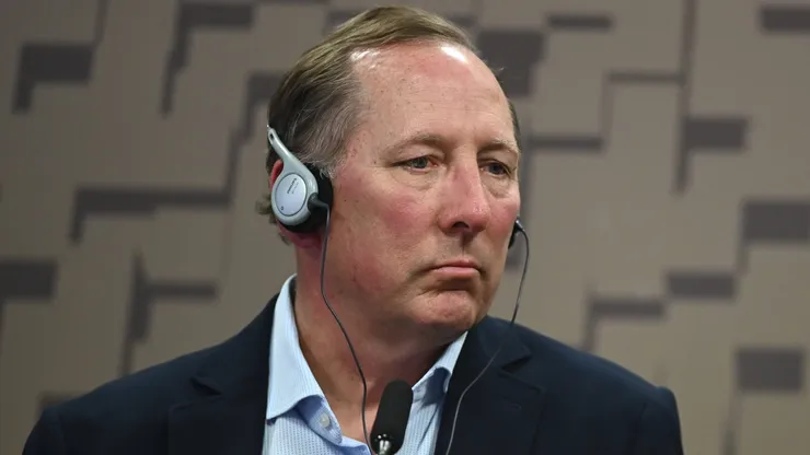 John Textor esteve na CPI das Apostas Esportivas, onde acusou o Palmeiras de manipulação de resultados.