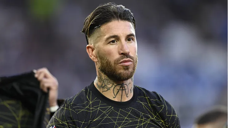 Real Madrid está atrás de um jovem zagueiro, comparado com Sérgio Ramos.