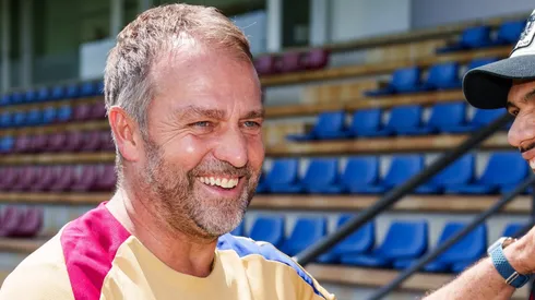 Hansi flick, técnico do barcelona. foto: divulgação/barcelona/twitter