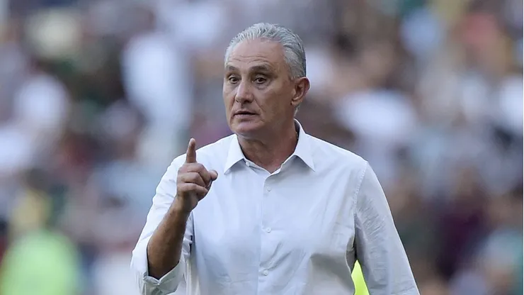 Tite deixa jovem sair do Fla