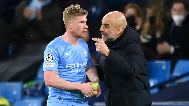 Guardiola quebrou o silêncio sobre o futuro de De Bruyne (Foto: Michael Regan/Getty Images)