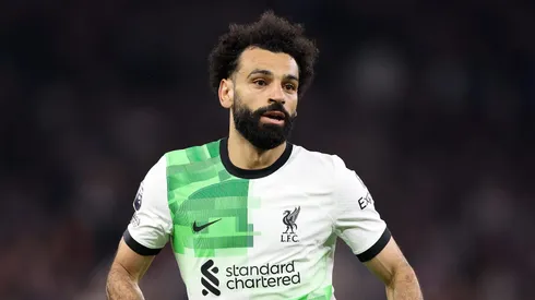 Liverpool negocia com substituto de Salah, diz companheiro do egípcio. (Photo by Alex Pantling/Getty Images)
