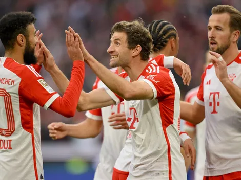 Manchester United quer fechar acordo com Mazraoui