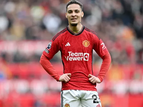 Manchester United aceita emprestar atacante brasileiro