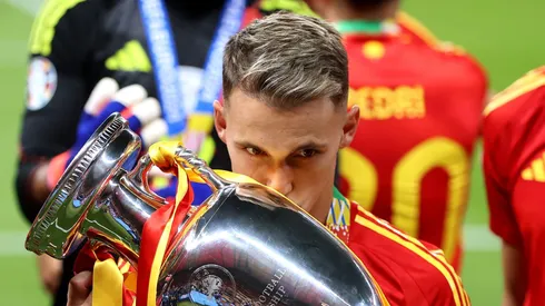 Barcelona: Após Nico Williams, clube faz proposta oficial por Dani Olmo. (Photo by Richard Pelham/Getty Images)