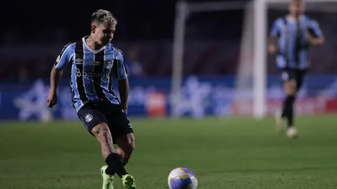 Soteldo em ação na partida entre São Paulo e Grêmio, no Brasileirão. (AGIF / Alamy Stock Photo)
