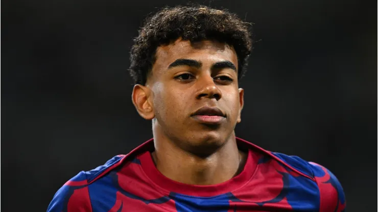 Lamine Yamal considera deixar o Barcelona e impõe condição para permanecer (Photo by David Ramos/Getty Images)