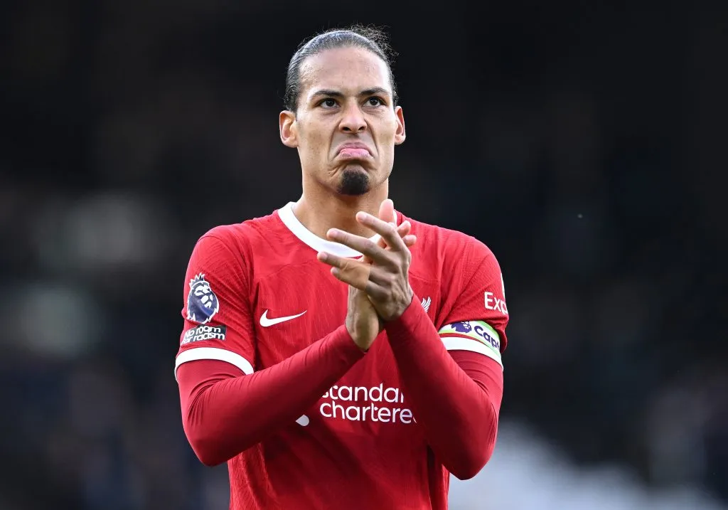 Van Dijk tem uma grande história no Liverpool (Photo by Justin Setterfield/Getty Images)