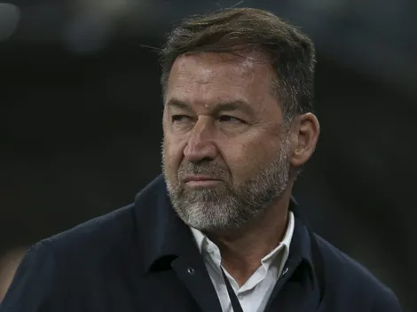 Corinthians decide multar Cacá após falas contra imprensa