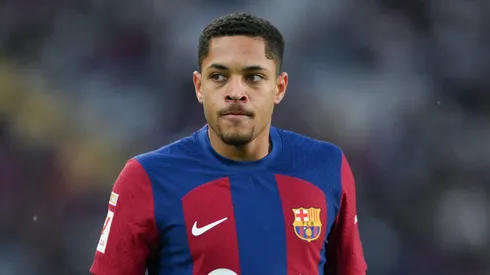 Barcelona considera oferta por Vitor Roque muito boa e brasileiro se aproxima de mudança.