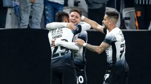 Craque do Corinthians pede aumento salarial e considera deixar o clube; Atlético Mineiro de olho. (Foto: Leonardo Lima/AGIF)