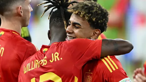 Arsenal define estratégia para arrancar atacante espanhol das mãos do Barcelona. (Photo by Dan Mullan/Getty Images)