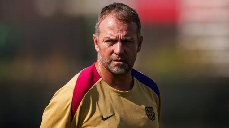 Hansi Flick. Foto: divulgação Barcelona/Twitter