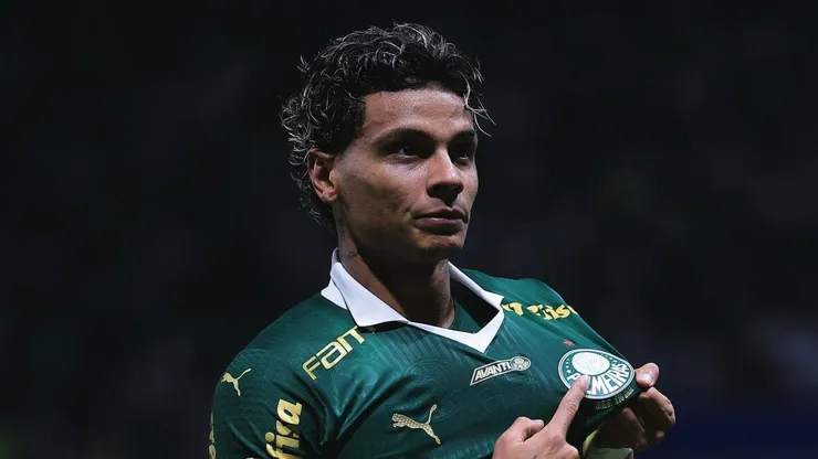 Richard Ríos, volante do Palmeiras. Foto: Ettore Chiereguini/AGIF