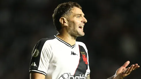 Rival quer superar o River Plate para fechar com o atacante Vegetti, do Vasco (Photo by Wagner Meier/Getty Images)