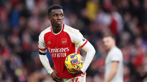 Eddie Nketiah, atacante do Arsenal. (Photo by Alex Pantling/Getty Images)