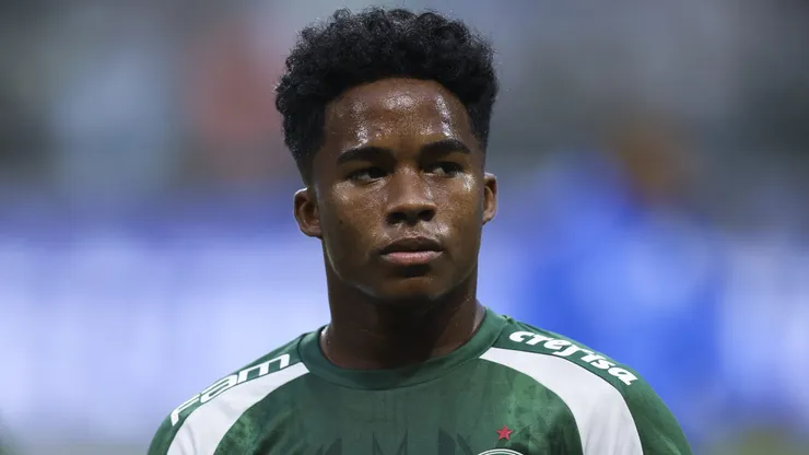 Endrick em ação pelo palmeiras (Photo by Alexandre Schneider/Getty Images)