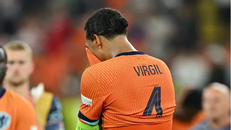 Eurocopa: Van Dijk não gostou de atitude do árbitro após derrota para a Inglaterra. (Photo by Dan Mullan/Getty Images)
