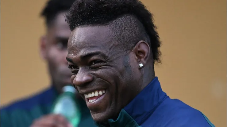 Corinthians não para em Balotelli e pode fechar com argentino de R$ 107 milhões (Photo by Claudio Villa/Getty Images)