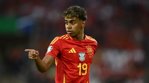 Lamine Yamal se destaca com assistência nas quartas de final. Foto: Dan Mullan/Getty Images