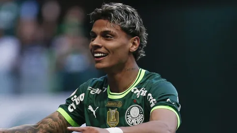 Palmeiras Richard Ríos é aprovado de última hora para reforçar gigante Rubro-Negro (Photo by Ricardo Moreira/Getty Images)