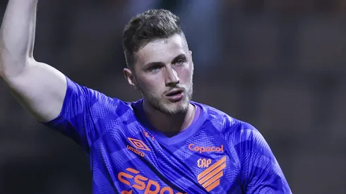 Bento, goleiro da Seleção Brasileira, deixa a Europa de lado e encaminha acerto com time inesperado. (Photo by Alexandre Schneider/Getty Images)