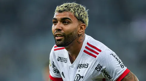 Gabigol acerta contrato de 5 anos para ter o maior salário do Brasil e anúncio é detalhe. Foto: Thiago Ribeiro/AGIF
