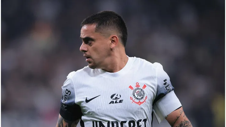 Corinthians surpreende e toma decisão sobre a renovação de Fagner. Foto: Ettore Chiereguini/AGIF