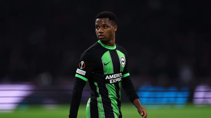 Ansu Fati jogou a última temporada pelo Brighton. (Photo by Dean Mouhtaropoulos/Getty Images)