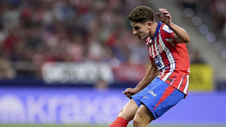 Julián Álvarez em partida pelo Atlético de Madrid
