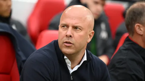 Treinador Arne Slot, do Liverpool deve continuar contando com jogador no elenco (Photo by Michael Regan/Getty Images)