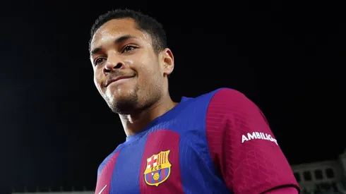 Vitor Roque foi um dos grandes investimentos do Barcelona, mas deixou o clube sem muitas partidas.